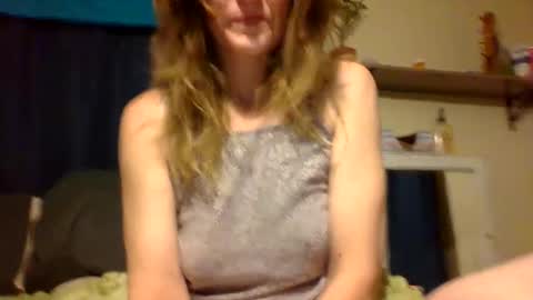 Snapshot of sub4you69brat chatting on 01/28/25, 01:39 sub4you69brat online show from 01/28/25, 01:39