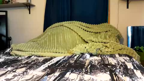 Snapshot of sub4you69brat chatting on 02/26/25, 04:35 sub4you69brat online show from 02/26/25, 04:35