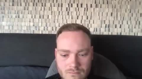 Snapshot of sub_austr chatting on 03/08/25, 04:17 sub_austr online show from 03/08/25, 04:17