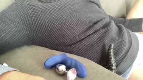 alex online show from 02/28/25, 01:36