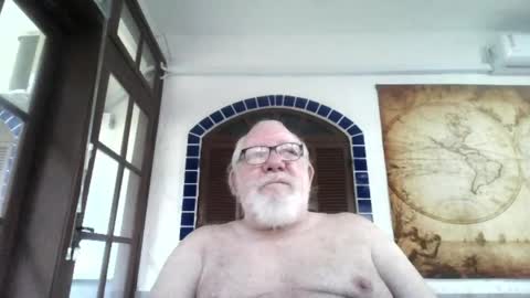 Snapshot of subbtmpig4u chatting on 05/31/26, 06:31 SubBtmPig4U online show from 05/31/26, 06:31