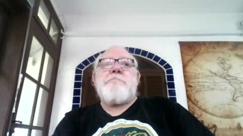 Snapshot of subbtmpig4u chatting on 06/11/26, 03:21 SubBtmPig4U online show from 06/11/26, 03:21