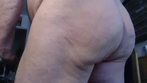 Snapshot of subibuns chatting on 01/13/25, 09:52 Marcel online show from 01/13/25, 09:52