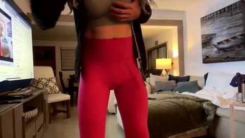 Sissy Isabella online show from 02/07/26, 08:40