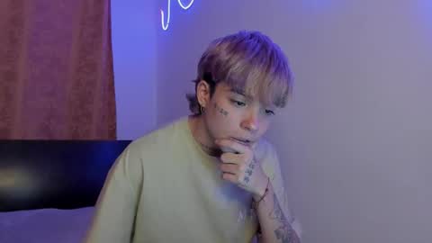 nico online show from 03/23/26, 07:18