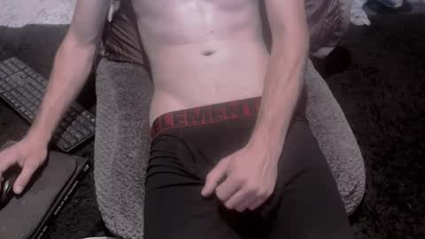 Snapshot of submissive_kory chatting on 05/07/26, 10:53 ControlMeViaTeamviewer online show from 05/07/26, 10:53