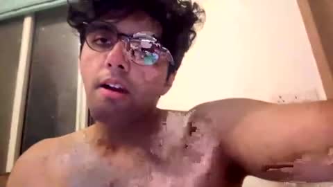 submissivestraightmuslimindian online show from 07/17/26, 09:30