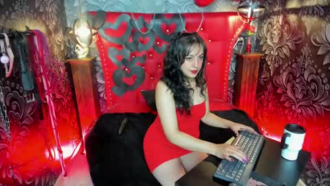 Snapshot of subyunna chatting on 02/26/25, 12:14 Yunna online show from 02/26/25, 12:14