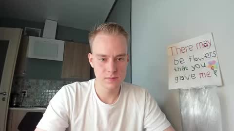 Snapshot of successful_kevin chatting on 10/07/25, 02:03 Kevin online show from 10/07/25, 02:03