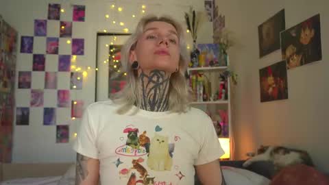 succubus_66 online show from 02/21/25, 09:56