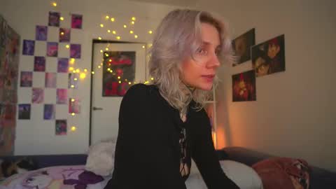 succubus_66 online show from 02/28/25, 08:53