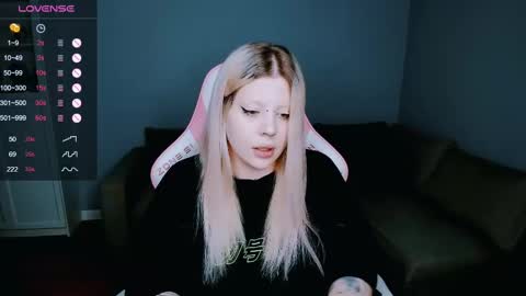 succubus_leslie online show from 03/03/25, 12:37