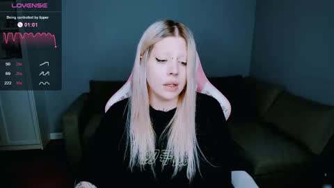 succubus_leslie online show from 03/03/25, 03:42