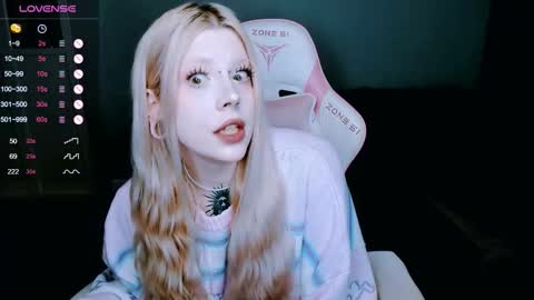 succubus_leslie online show from 09/23/25, 12:24
