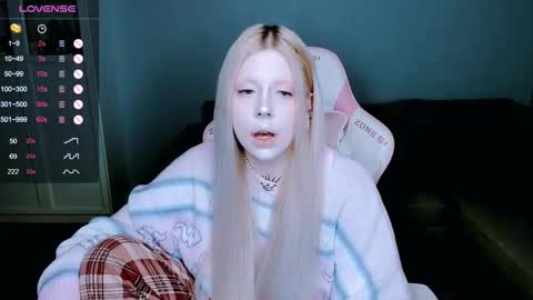 succubus_leslie online show from 09/25/25, 12:58