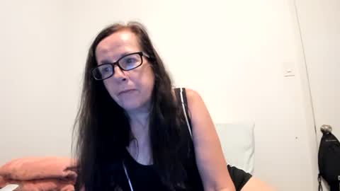 Snapshot of suchasassypeachgoddess chatting on 08/05/26, 02:14 Such A Sassy Peach Goddess online show from 08/05/26, 02:14