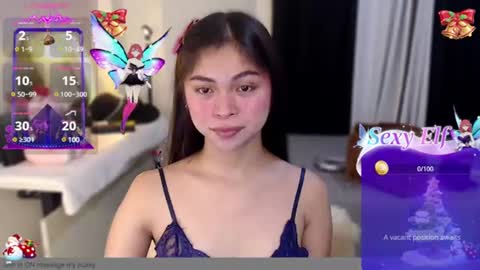 Snapshot of suckablechick chatting on 01/01/25, 12:44 Marry online show from 01/01/25, 12:44