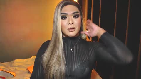 Snapshot of suckablecockoffreya chatting on 12/09/24, 12:23 JADE ELYSE online show from 12/09/24, 12:23