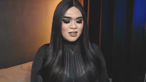 Snapshot of suckablecockoffreya chatting on 01/25/25, 10:08 JADE ELYSE online show from 01/25/25, 10:08