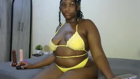 Beverly online show from 10/04/25, 01:42