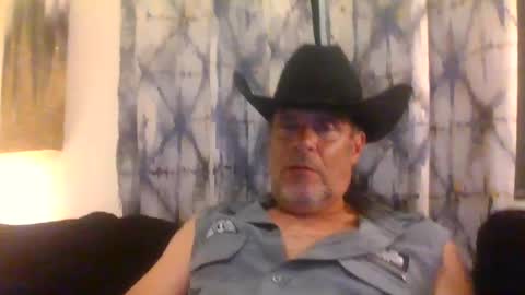 SUCKITU812 online show from 09/16/25, 08:26