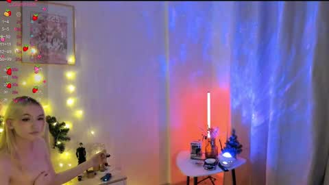 sue_everett online show from 12/22/24, 06:15