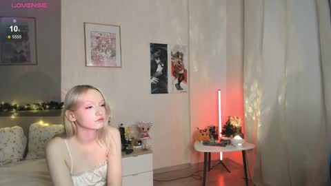 sue_everett online show from 02/12/25, 12:44