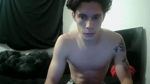 Snapshot of suez666 chatting on 11/16/25, 03:23 suez666 online show from 11/16/25, 03:23