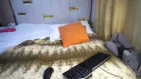 Snapshot of sugar_rush_cutie chatting on 06/23/26, 05:05 sugar_rush_cutie online show from 06/23/26, 05:05