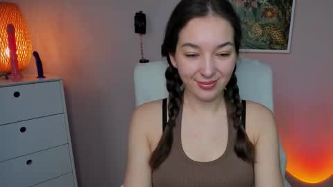 Snapshot of sugar_xmegan chatting on 09/15/25, 06:35 Megan online show from 09/15/25, 06:35