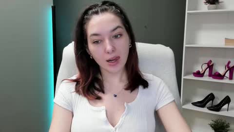 Megan online show from 03/18/26, 07:44