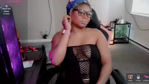 Snapshot of sugarbearlove87 chatting on 09/29/25, 07:19 lexi love online show from 09/29/25, 07:19