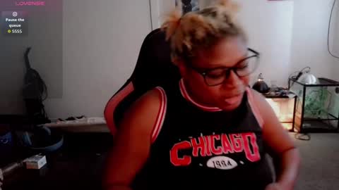 Snapshot of sugarbearlove87 chatting on 10/06/25, 04:26 lexi love online show from 10/06/25, 04:26