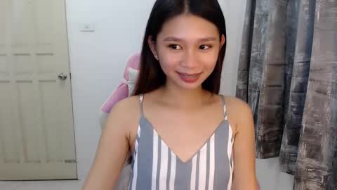 Snapshot of sugarcandiesx chatting on 02/20/25, 10:37 Ellen online show from 02/20/25, 10:37