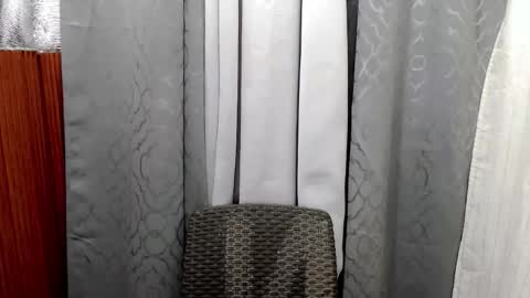 Snapshot of sugarcaramel chatting on 09/17/25, 06:31 Sugar online show from 09/17/25, 06:31