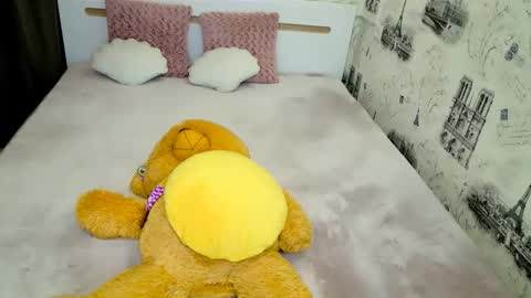 sugarkissx online show from 10/18/25, 06:08