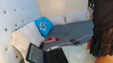 sugar online show from 12/18/25, 06:41