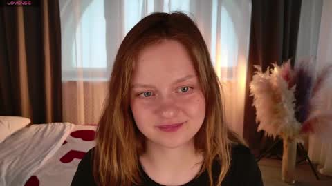 sugarstrawberry online show from 04/16/26, 01:01