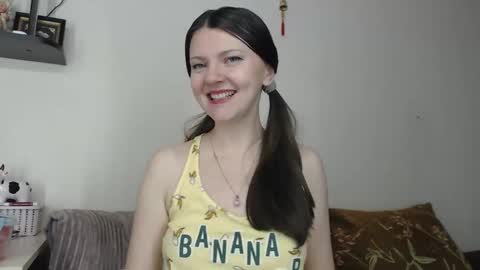 Snapshot of sugartati chatting on 10/20/25, 06:19 SugarTati online show from 10/20/25, 06:19