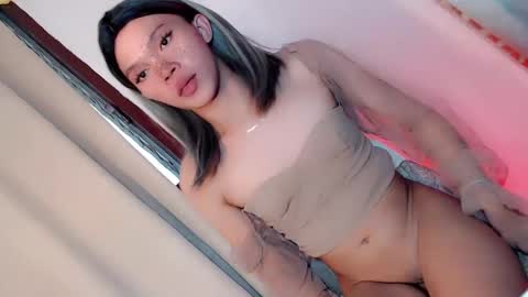 Snapshot of sugarxbaby_ chatting on 02/18/25, 05:53 LoveSugar online show from 02/18/25, 05:53
