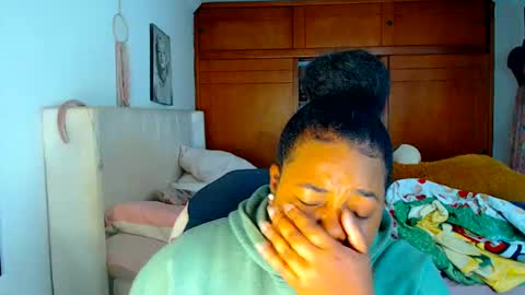 Cami   Back in 2 hours online show from 10/09/25, 03:48