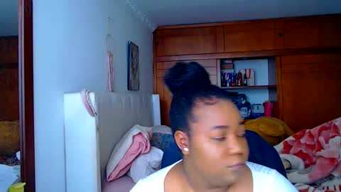 Cami   Back in 2 hours online show from 11/16/25, 09:20