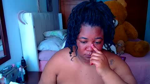 Snapshot of suggarbaby1 chatting on 06/28/26, 06:25 Cami Back in 2 hours online show from 06/28/26, 06:25