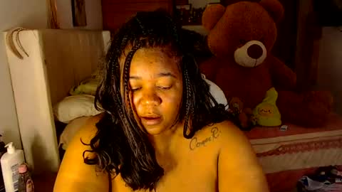 Snapshot of suggarbaby1 chatting on 08/08/26, 05:53 Cami Back in 2 hours online show from 08/08/26, 05:53