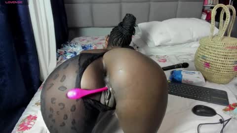 suhaila_suu online show from 03/05/26, 01:12