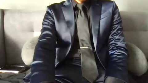 suitfetishez online show from 06/29/26, 08:31