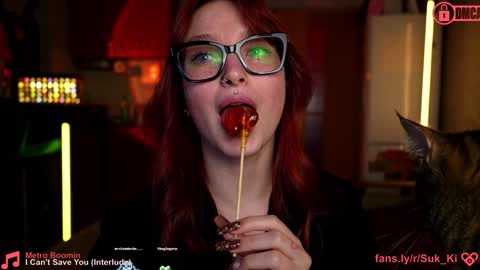 Snapshot of suk_ki chatting on 12/20/24, 10:43 Lika ginger  Jessy blond   online show from 12/20/24, 10:43