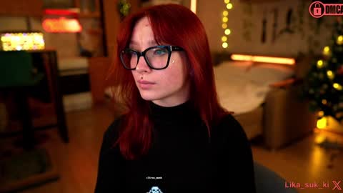 Snapshot of suk_ki chatting on 01/09/25, 04:08 Lika ginger  Jessy blond   online show from 01/09/25, 04:08