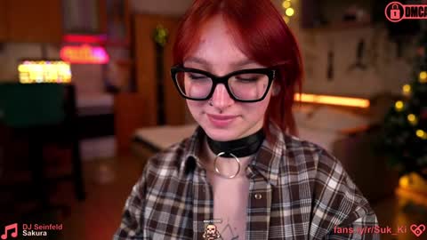 Snapshot of suk_ki chatting on 01/10/25, 07:14 Lika ginger  Jessy blond   online show from 01/10/25, 07:14