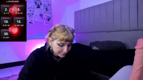    online show from 12/05/24, 12:33